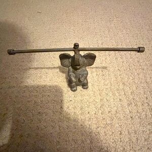 Gray Elephant Ring Holder
